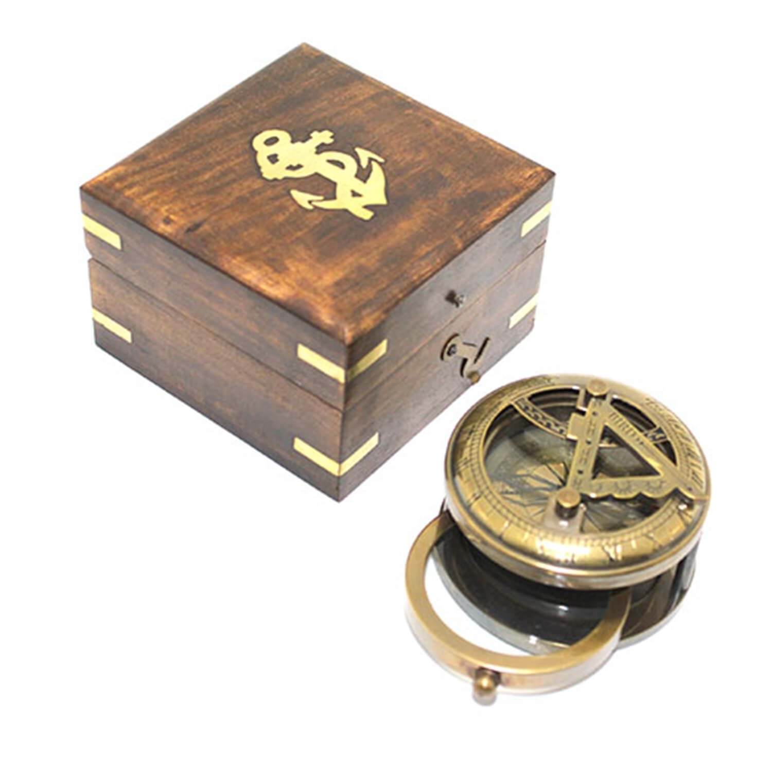 Ahşap Kutulu Pirinç Pusula – 7×4 cm Retro Dekor ve Hediye Ürünü