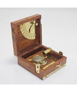 Ahşap Kutulu Pirinç Pusula – Dekoratif ve Kullanıma Uygun Retro Pusula